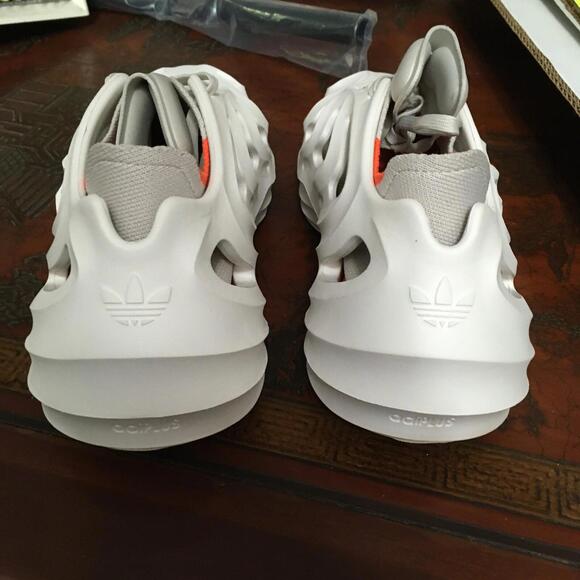 Adidas adiFOM Q Off White Aluminum Athletic Shoes (GY4455) Men\'s Size 9 Rare